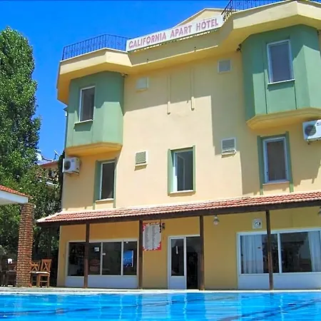 California Hotel 3*