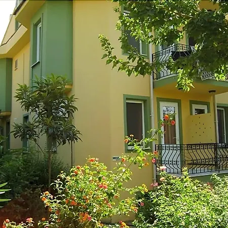 California Hotel 3*